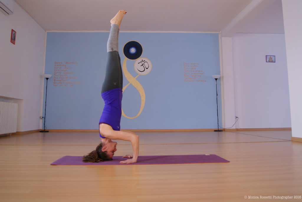 Kriya Yoga Ashram corsi lezioni yoga vari livelli e stili Busto Arsizio