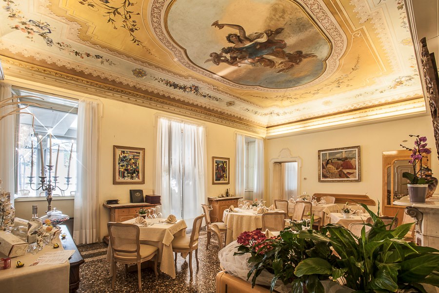 HOTEL Villa Giulia - RISTORANTE Al Terrazzo 02